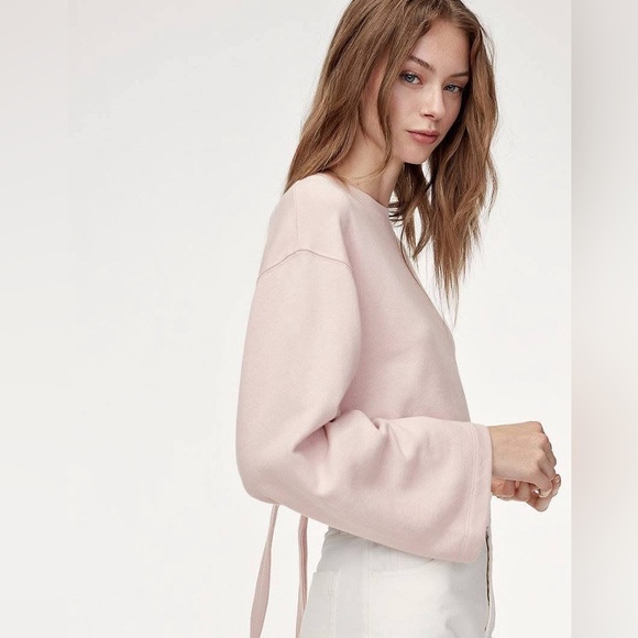 Aritzia Wilfred Free cropped sweatshirt - Picture 1 of 4
